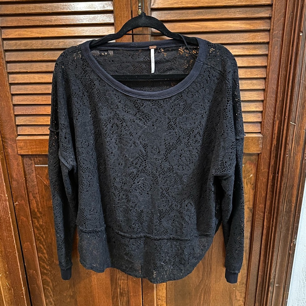FREE PEOPLE LACE TOP